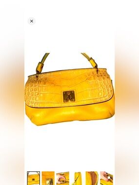 Resellers dream.  Luxury bags all in a bundle.